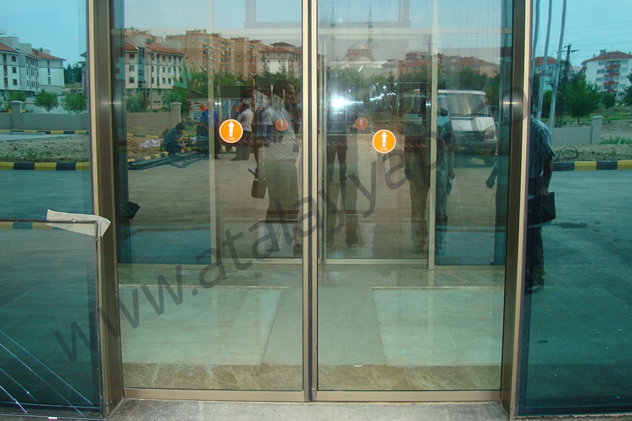 Acıbadem Hastanesi  Fotoselli Otomatik Döner Kapı